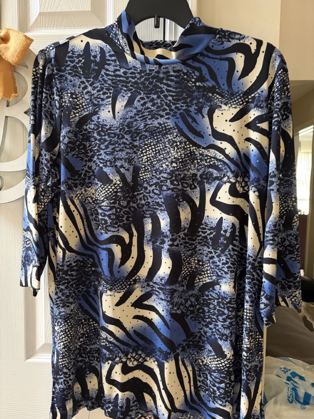 Susan Graver Abstract Blue and White Animal Print Top with shiny dots
